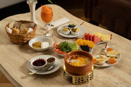 Royal breakfast