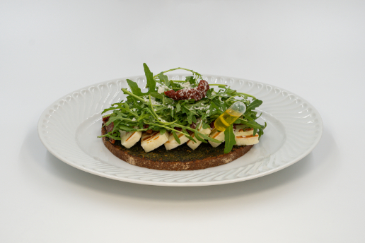 Halloumi Tartine